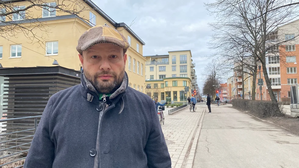 Mohamad Hassan säger att han är van med att hotas.