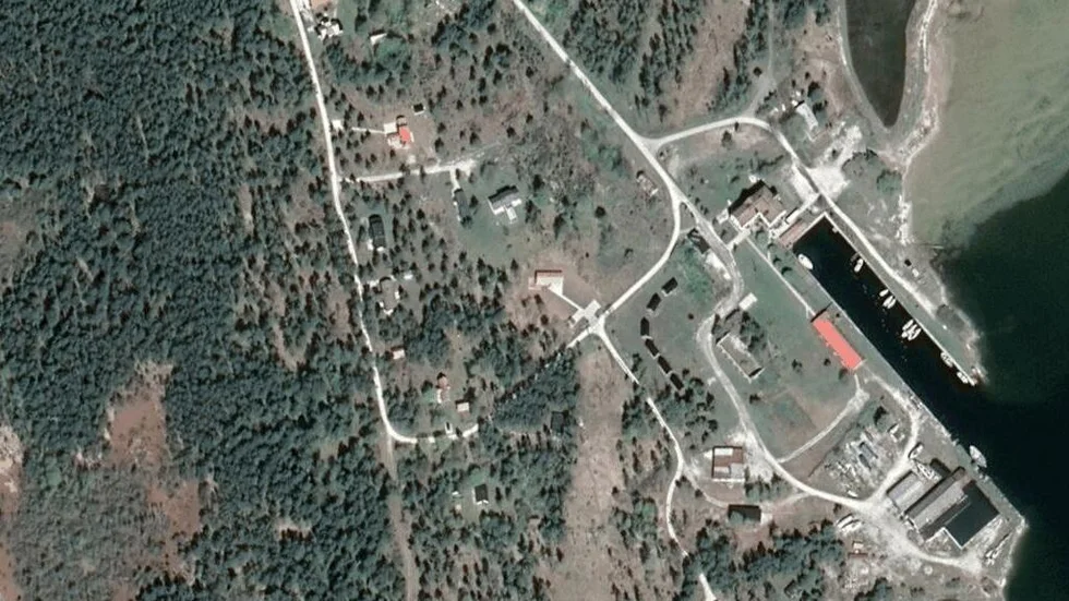 Området kring Rute Hamnbacken 42