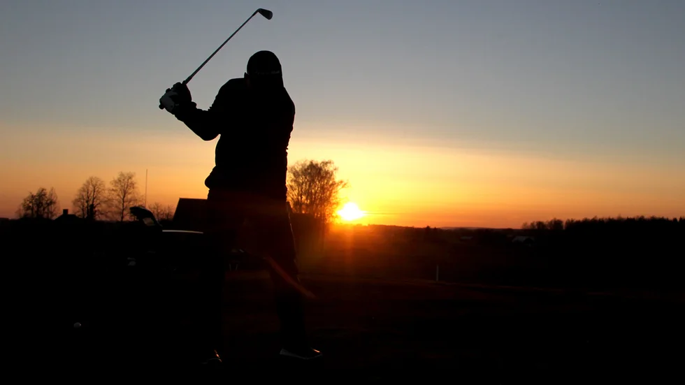 Golfarna i Motala och Vadstena har hörsammat uppmaningen om personlig lockdown. I veckan gapar klubbarnas bokningslistor tomma. 