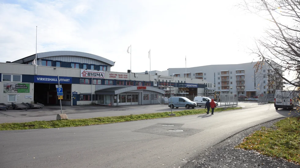 Bygma AB lämnar Luleås södra hamn. Sedan många år är företaget etablerat mellan järnvägen och bostadsområdet Kuststad. I december 2025 hoppas byggvaruföretaget att kunna flytta in i XL Byggs tomma lokaler i handelsområdet på Notviken.