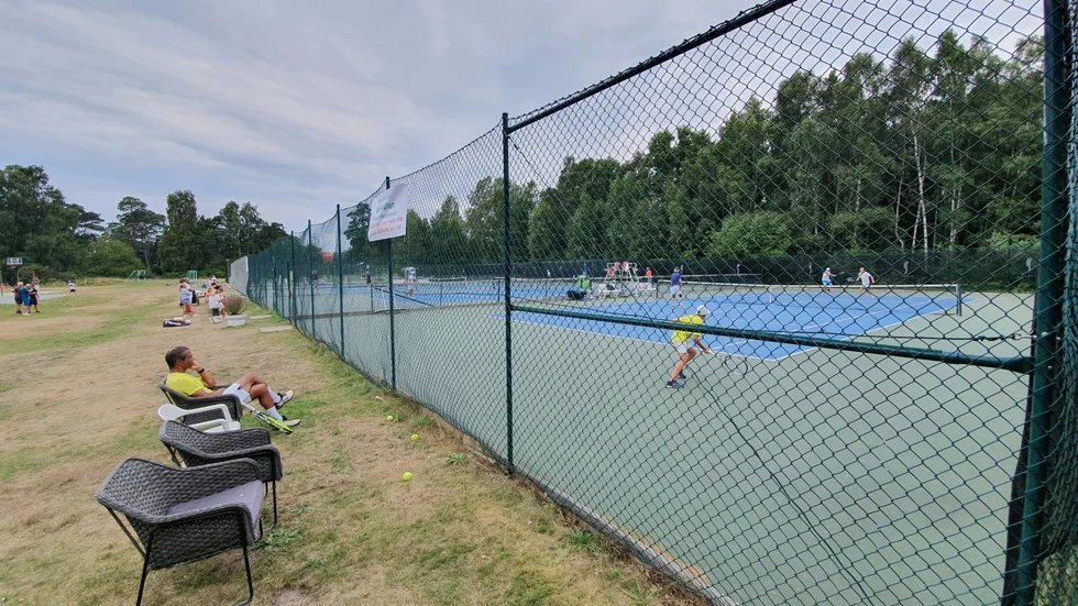 Den här veckan pågår tennisturneringen Ljugarn Open som bara växer och växer.