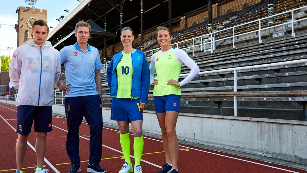 Kalle Berglund, friidrott, Jörgen Persson, tidigare bordtennisstjärna, numera förbundskapten, Lotta Schelin, tidigare fotbollsspelare och Linnea Stensils, kanot, agerade modeller när SOK presenterade den olympiska klädkollektionen på Olympiastadion.