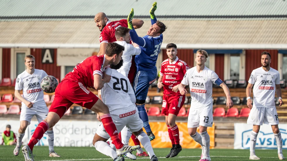 Piteå IF besegrade Sollentuna med 3–0.