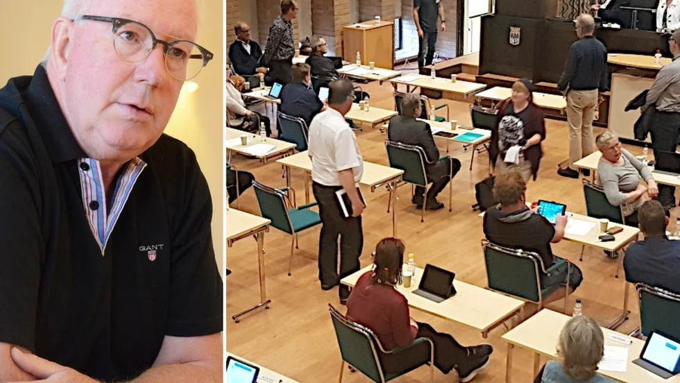Trots att det finns fyra partilösa ledamöter och att det ibland blir tomma stolar på fullmäktiges sammanträden, så ser ordförande Leif Larsson ingen risk för att man inte ska kunna fatta beslut som är demokratiskt riktiga. 