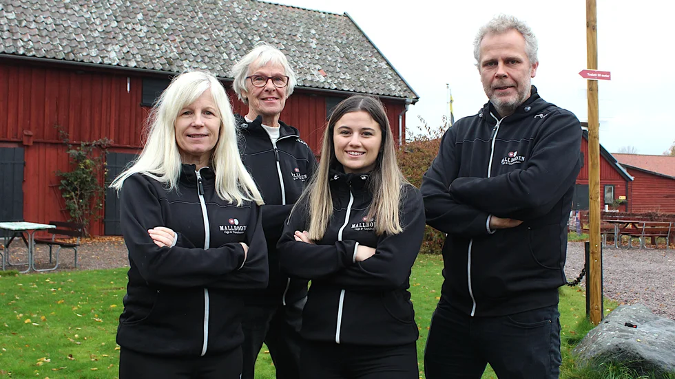Mallboden café och vandrarhem har utsetts till  "Årets företag längs Göta kanal ". Ann Lövgren, Margareta Isaksson, Adelia Pennisi och Thomas Isaksson ligger bakom verksamheten.
