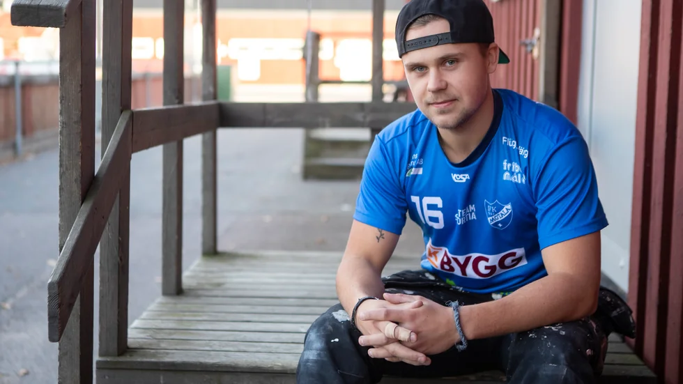 Oskar Hulthammar var nöjd med både sin och lagets insats i Exte-cupen i Ljusdal. U21-landslaget nådde semifinal. Nu väntar Vetlanda borta på tisdagen, med IFK Motala. 