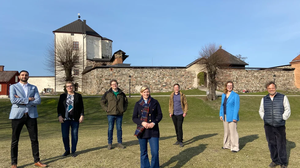 Moderaterna har formerat ett nytt lag efter den uppslitande striden: Ahmad Eid, Aniola Nilsson, Tommy Jonsson, Anna af Sillén, Thomas Hallgren Böhlmark, Karin Eriksson och Jan Bonnier.