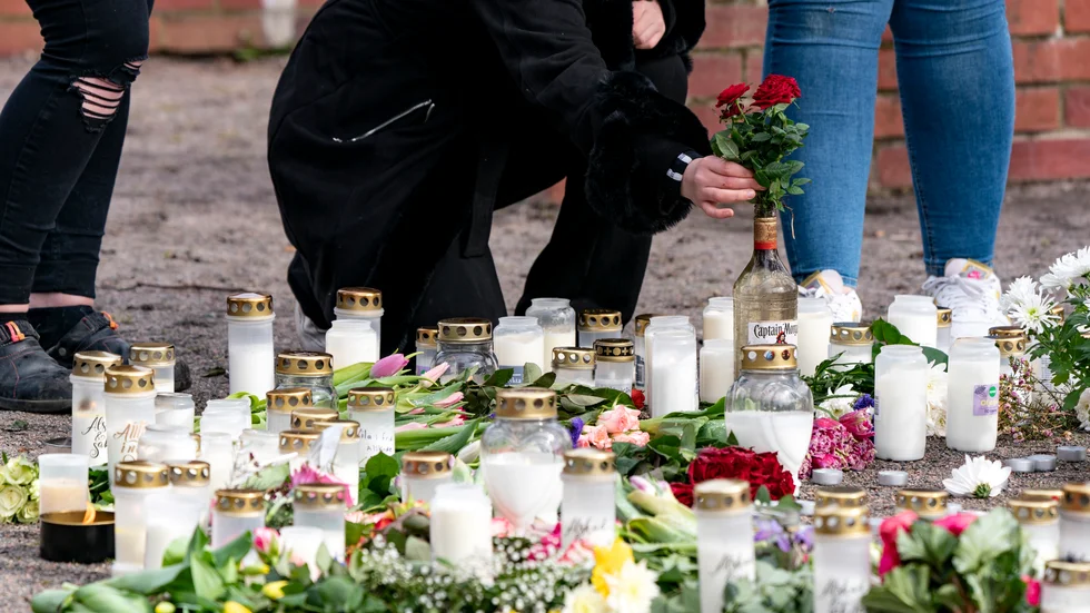 På kort tid har fem kvinnor mördats av män, i flera fall av män som de har eller haft någon form av nära relation till. 