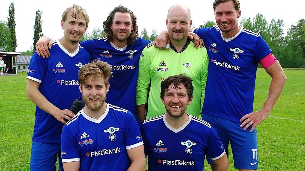 Ostvik/Drängsmark vann med 8–0 i lördagens division IV-premiär.