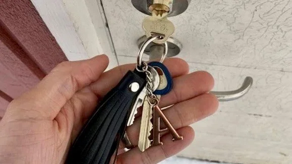 Nycklarna ledde polisen in till förrådet där narkotikan fanns.