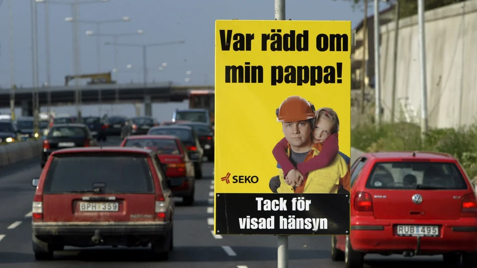 Vägverkets kampanj mot arbetsolyckor, "Var rädd om min pappa", fick stor uppmärksamhet när den lanserades. Förra året anmäldes drygt 4|500 arbetsolyckor som ledde till sjukfrånvaro bland unga under 25. Arkivbild