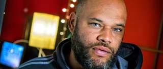 Ken Ring svårt sjuk i covid-19