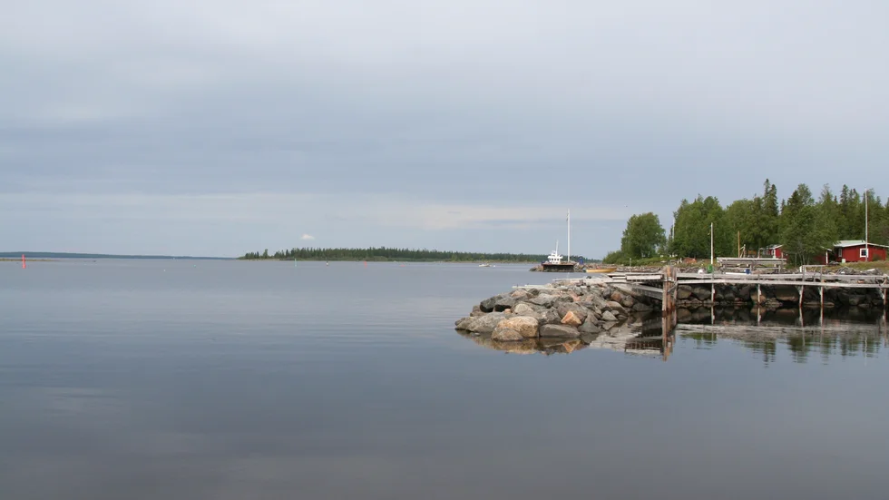 Luleå kommuns kultur- och fritidsförvaltning vill bygga en tredje uthyrningsstuga på Småskär och har sökt bygglov. Avdelning miljö och bygg föreslår avslag på ansökan.