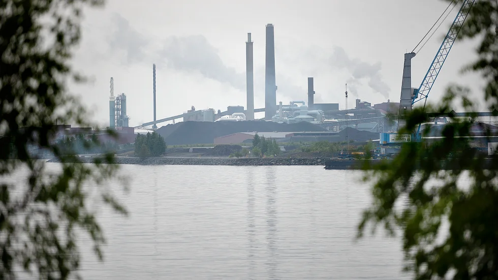 Kommunens felbeslut för sju år sedan har skapat dagens problem med järnsaden, menar skribenten.