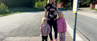 Skolbuss med UL tillåter stående – om det är fullt