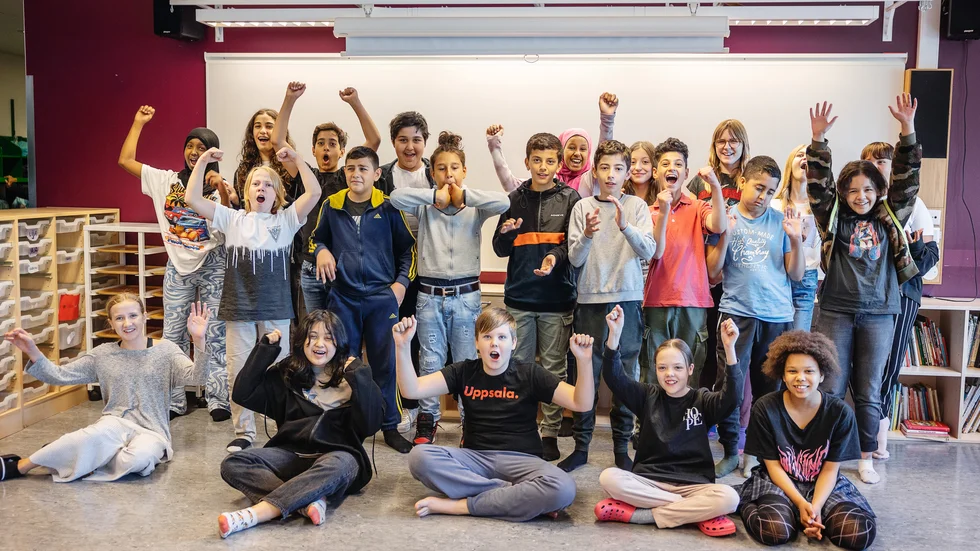 Klass 6B på von Bahrs skola har avancerat i UR-tävlingen Retorikmatchen. 