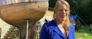 Gnesta-konstnärer bjuder in till skitprojekt: "Det finns ju något magiskt i kiss och bajs"