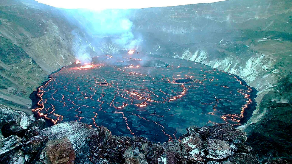 I en månad har lava strömmat ur vulkanen Kilauea på Hawaii. Bild från 1 oktober.