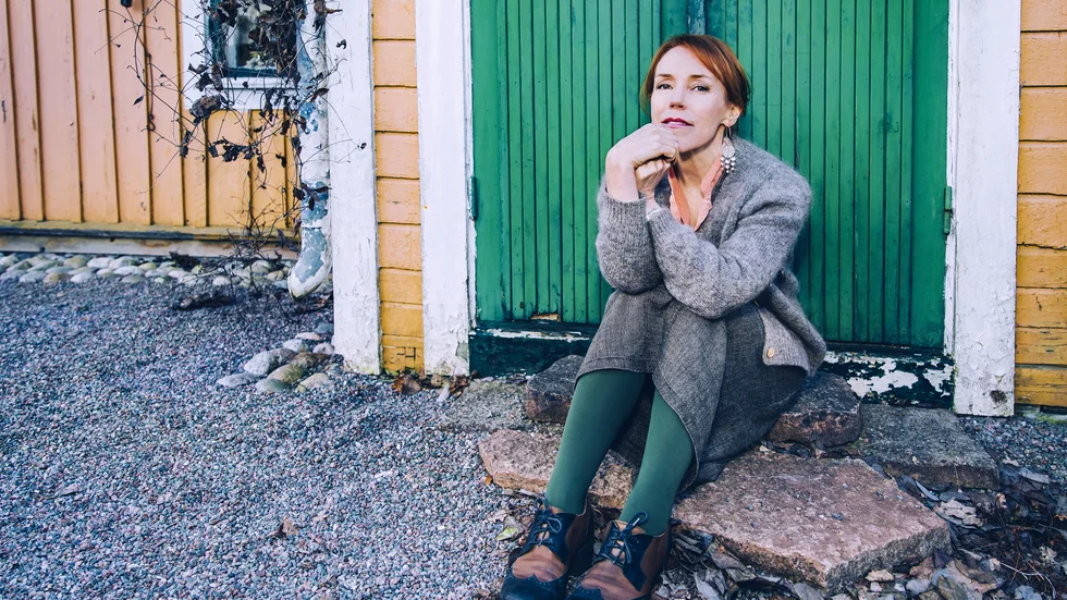 Åsa Larsson säger farväl till Rebecka Martinsson i boken  "Fädernas missgärningar", som ges ut i dagarna.