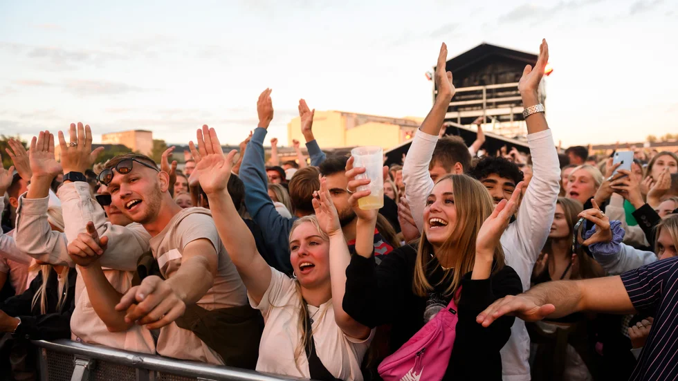 Tusentals danskar deltog i konsertdagen "Tilbage Til Live" i Köpenhamn.