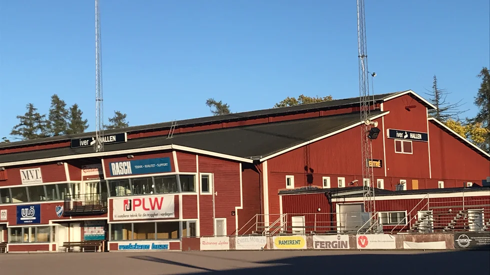 Iverhallen i Motala blir HC Wetterns hem i vinter, i väntan på nya hallen på Kungsvalla. "Vi är jättenöjda med tiderna som vi fått", säger Jonas Oskarsson i Wetterns styrelse.