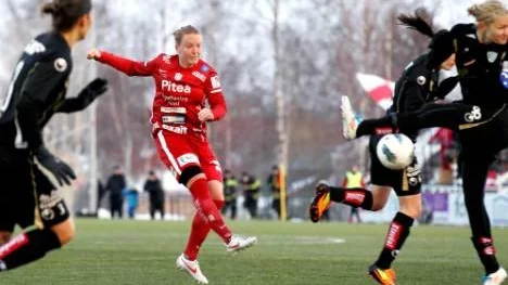 Ännu ingen seger efter OS-uppehållet och fyra raka förluster i damallsvenskan. "Nu är det dags att vi vinner", säger mittfältsmotorn Anna Westerlund inför söndagens viktiga match hemma mot AIK. Skulle AIK vinna är man bara tre poäng efter Piteå.