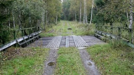 Sågforsbron över Lillpiteälven vid Ånäset, den sista kvarvarande träbron med flera spann i länet, får renoveras med bidrag från länsstyrelsens kulturmiljöenhet. (Arkivbild)