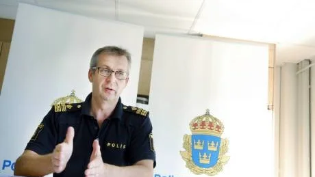 FÅ ANMÄLNINGAR. Väldigt få anmäler grooming online. "Lagen är ny och inte så känd, vi har inga fällande domar. Internet är ett öppet forum, många förstår heller inte syftet", säger chef för brottsförebyggande, Per Karlsson.