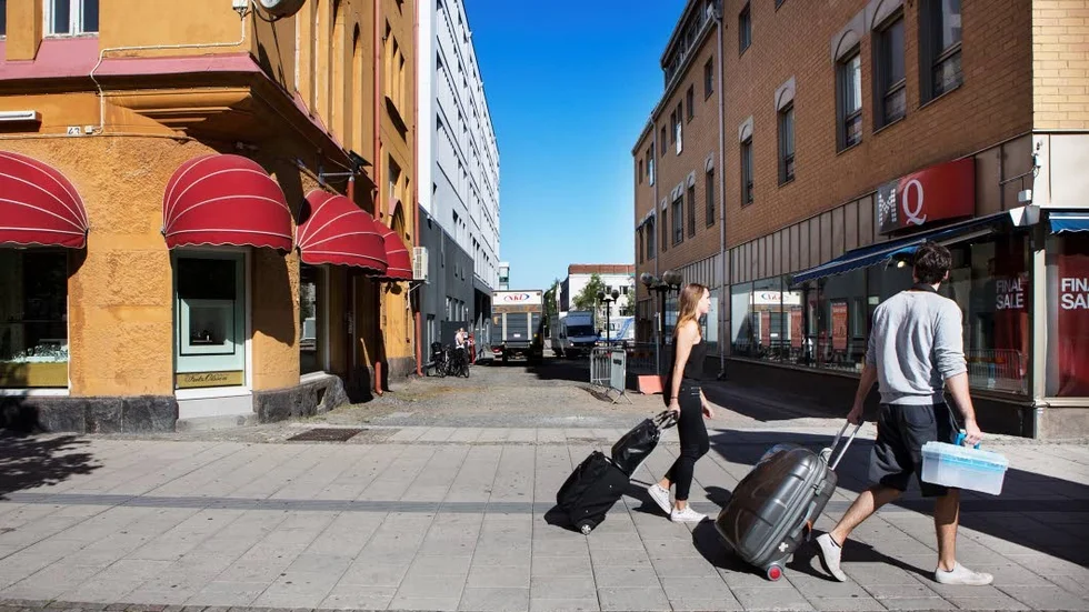 Borta. Planket som förargat gående och cyklister i Luleå centrum är nu borta. Och fort gick det.