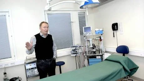 LÄKAKHUSET SÅLT. Anders Henriksson kvarstår som delägare och VD men Hermelinen har fått en ny majorietsägare, fondförvaltaren Capman.