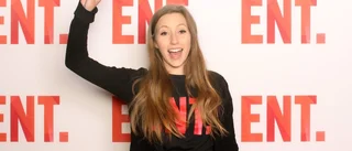 Ella vägleder unga Youtubetalanger
