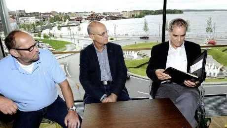 "PASSIVA". Kriminalinspektör Staffan Malm, kollegan Håkan Johansson och statsåklagare Staffan Granerfeldt får på skallen av JO.