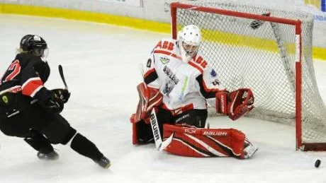 tvåmålsskytten. Asplövens Martin Hellgren satte två kassar borta mot Kallinge-Ronneby och nu väntar en dramatisk avslutning. Foto: Andreas Wälitalo Foto: