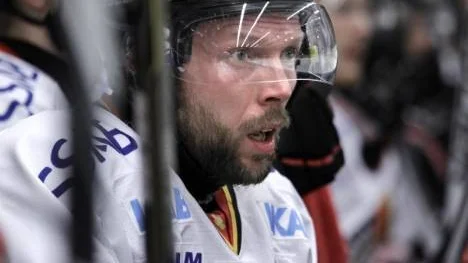 Anders Burström slutar i Luleå Hockey efter 15 säsonger. (Arkivbild)