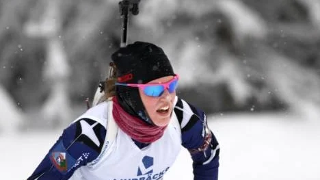 Ingela Andersson, Arvidsjaur, hoppas på guld i junior-VM i skidskytte.