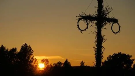 Midsommar i Lövnäs.