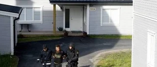 Försökte skjuta sin sambo med jaktgevär