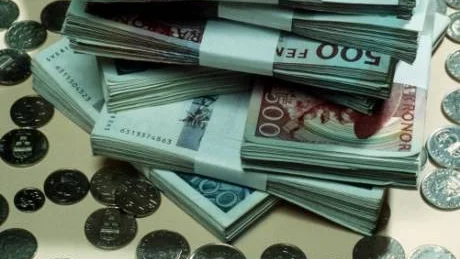 För att locka befolkning till Arjeplog vill kommunen införa en välkomstbonus. För en familj på fyra personer kan det innebära ett tillskott på 100 000 kronor under två år.