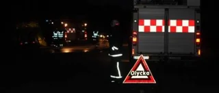 Tre skadade i nattlig olycka