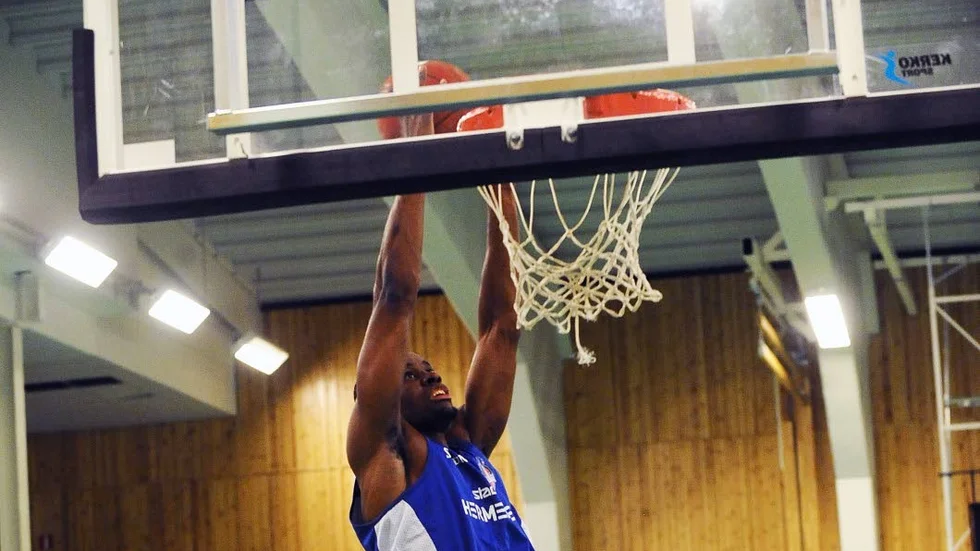 Yannick Anzuluni