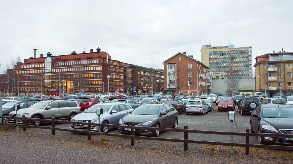 Dyrare. Här höjs avgiften till 200 kronor i månaden.