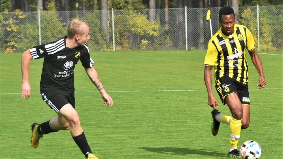 Victor Okeji blev stor matchhjälte för Gullringen.