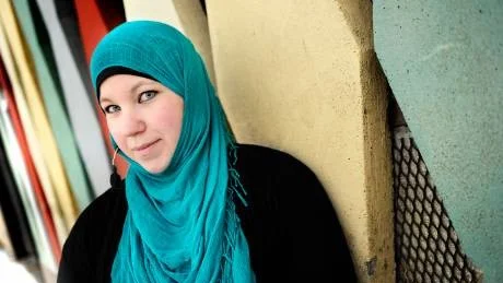 BÅDE OCH. Anna Waara ser med viss förhoppning på en bra framtid för muslimer i Norrbotten, trots att det finns problem med negativa attityder mot islam.