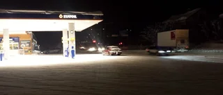 Backade in i polisbil - greps