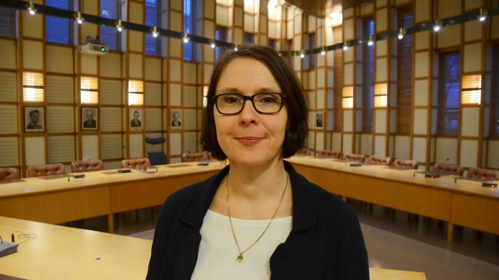 Förhandling. Socialnämden beslutade att det ska förhandlas om hemtjänstpriserna. På bild ordförande Béatrice Öman.