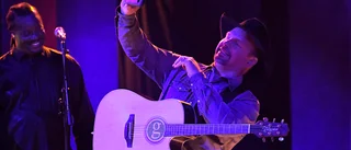 Garth Brooks sjunger för Biden