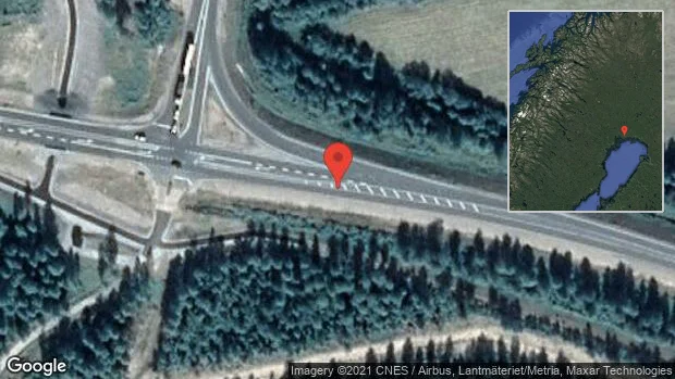 Stopp på E4 på grund av singelolycka med en personbil