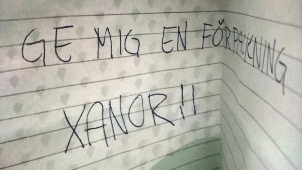 Den här papperslappen lämnade 37-åringen fram vid apoteksrånet i Lövånger den 16 februari.