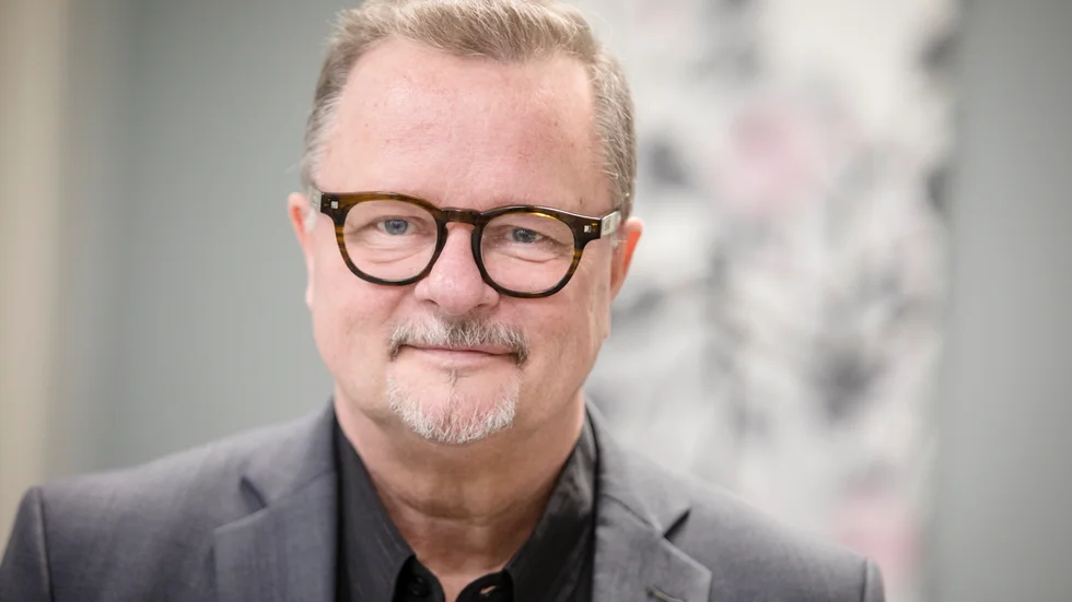 "Vi tänker att han kan vara en lämplig konsult", säger Roger Ljunggren (S), ordförande för KFAB. 
