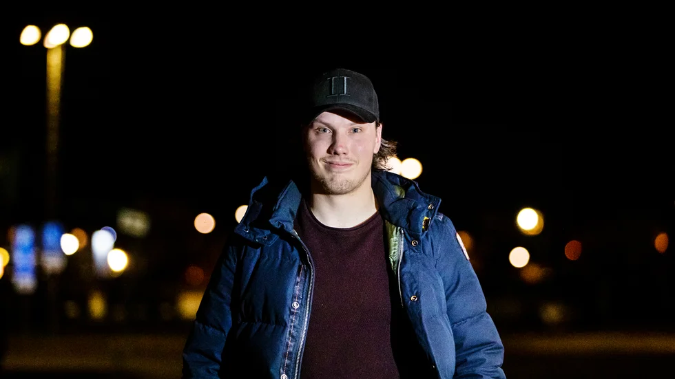 Oskar Sundqvist hoppas att NHL ska lämna ett besked kring återstart så snart som möjligt. "Jag vill veta hur det blir och känner mig lite frustrerad och irriterad på situationen."